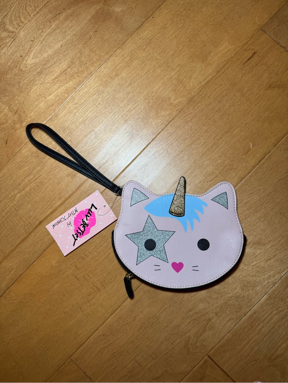 BETSEY JOHNSON Pink Unicorn Cat Wristlet coinbag with Glitter Horn